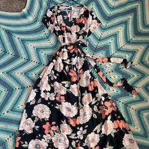 Roxy - Floral Maxi Wrap Dress Peach/Black US Small